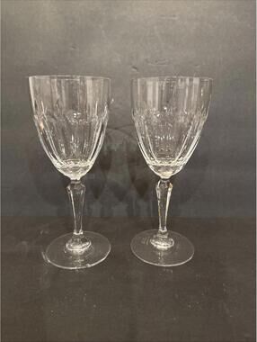 (2) Gorham Crystal ROYAL DEVON Wine Goblet Glasses 8” Tall Beautiful